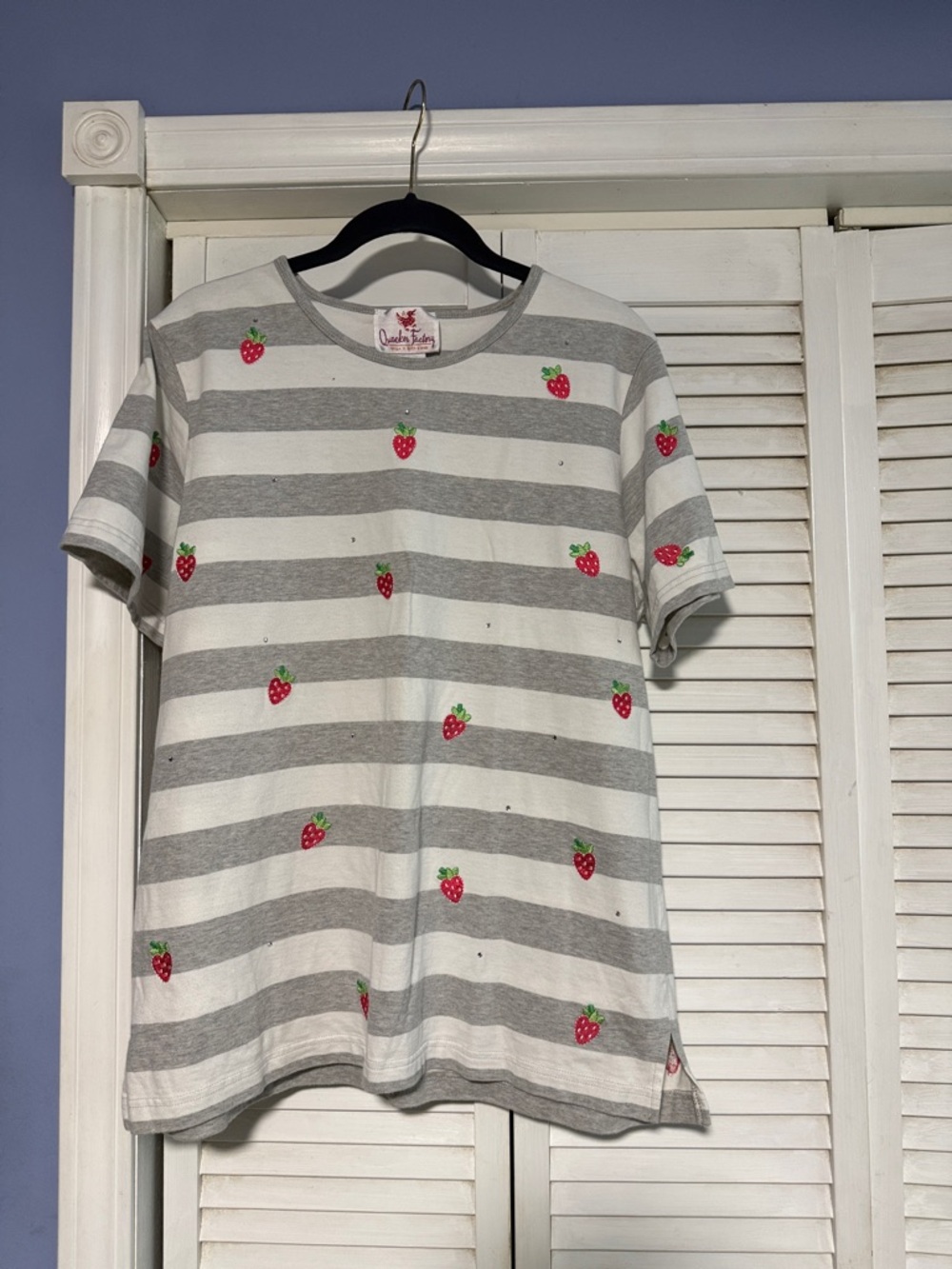 Quacker Factory Gray & White Striped Tee with Strawberry Embroidery